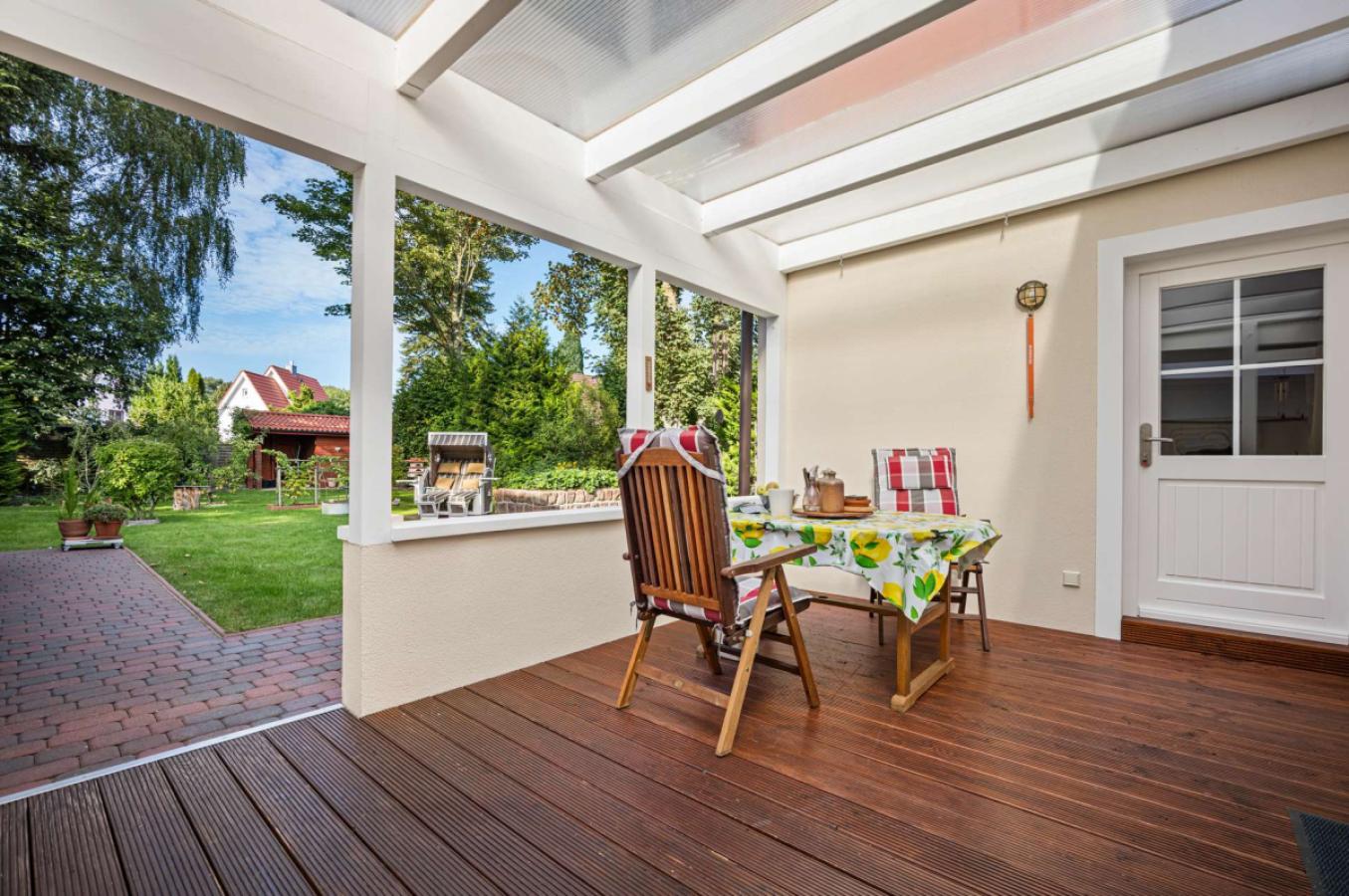 Überdachte Terrasse