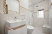 Badezimmer EG