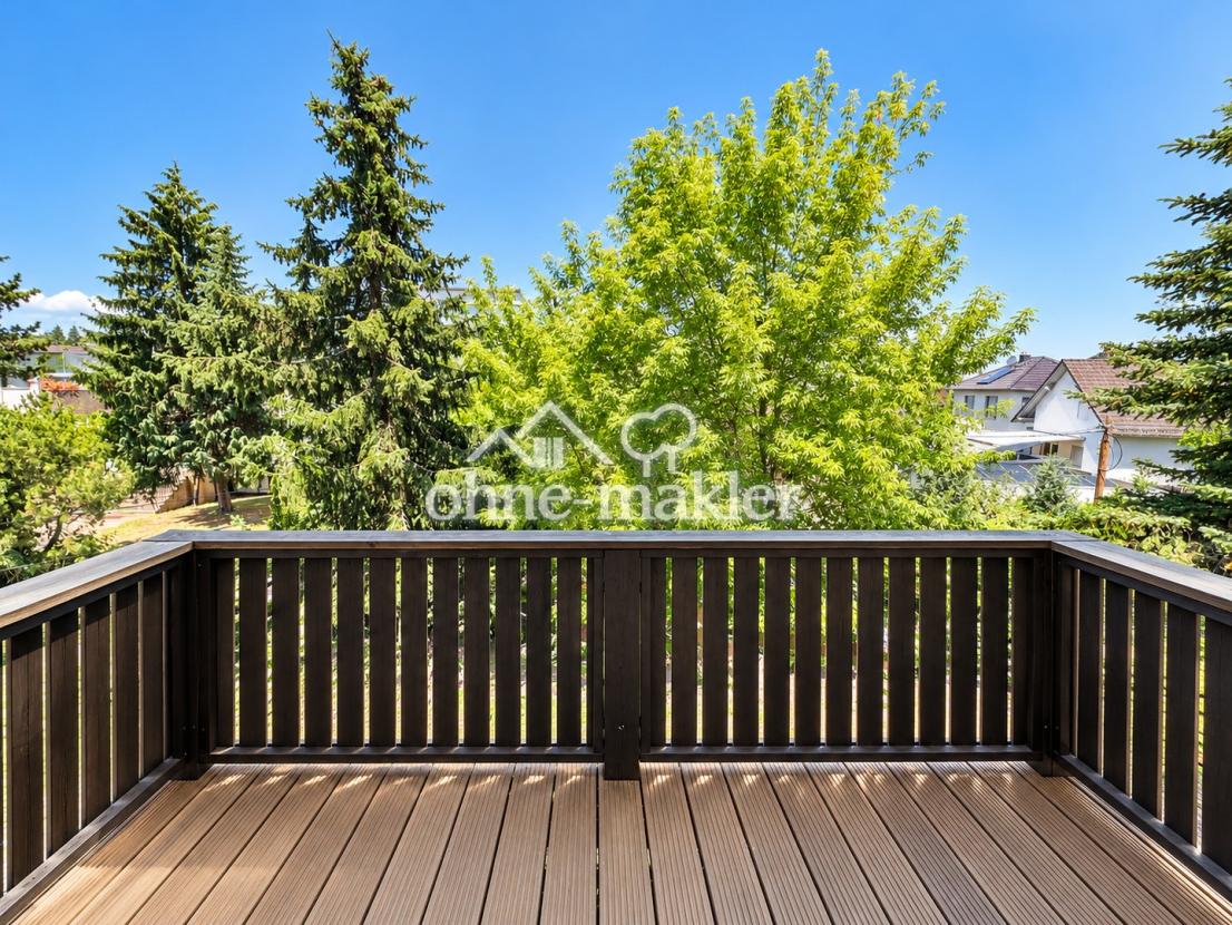  Großer Balkon