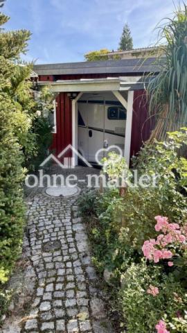 Gartenweg zum XXL-Carport