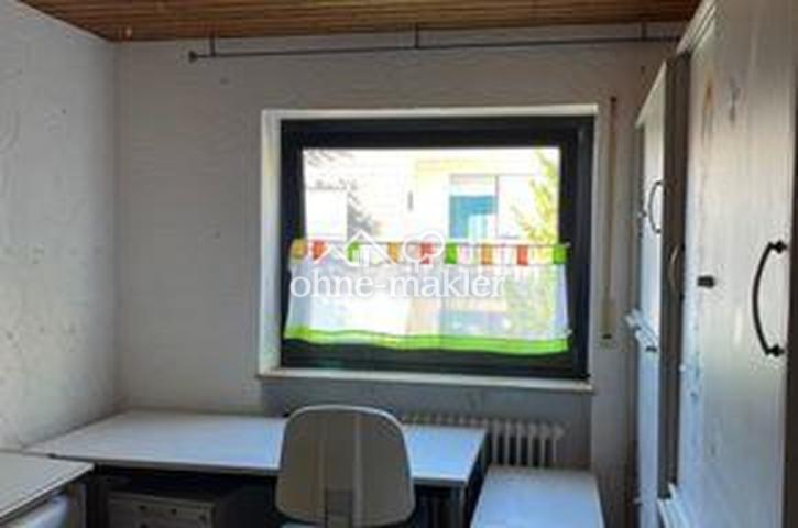 Büro EG