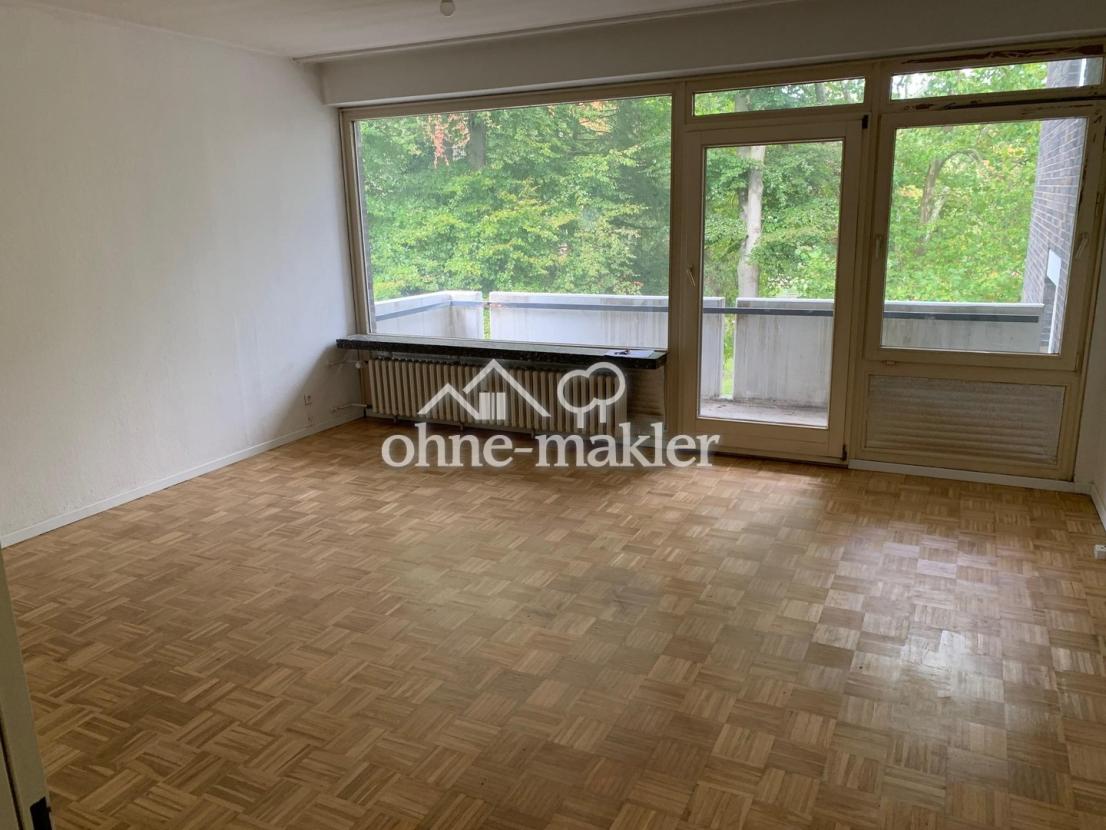Wohn-/Schlafraum mit Balkon