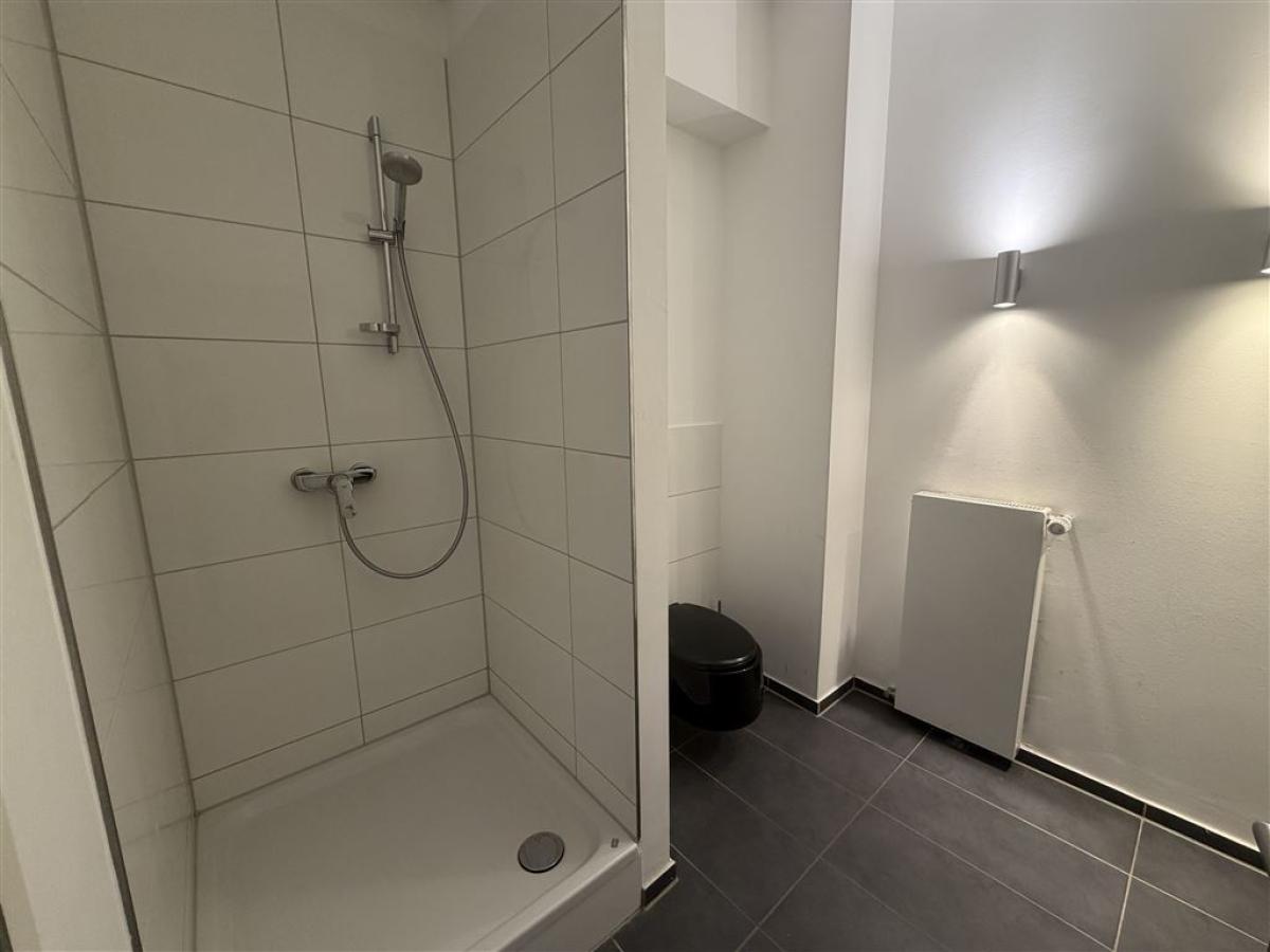 Bad mit Dusche