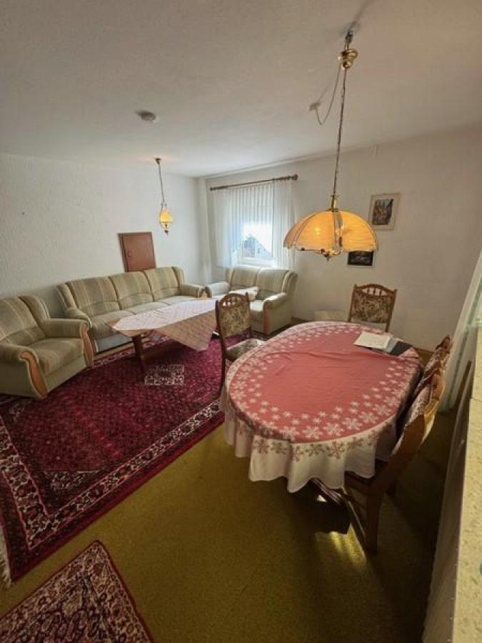 9 Wohnzimmer