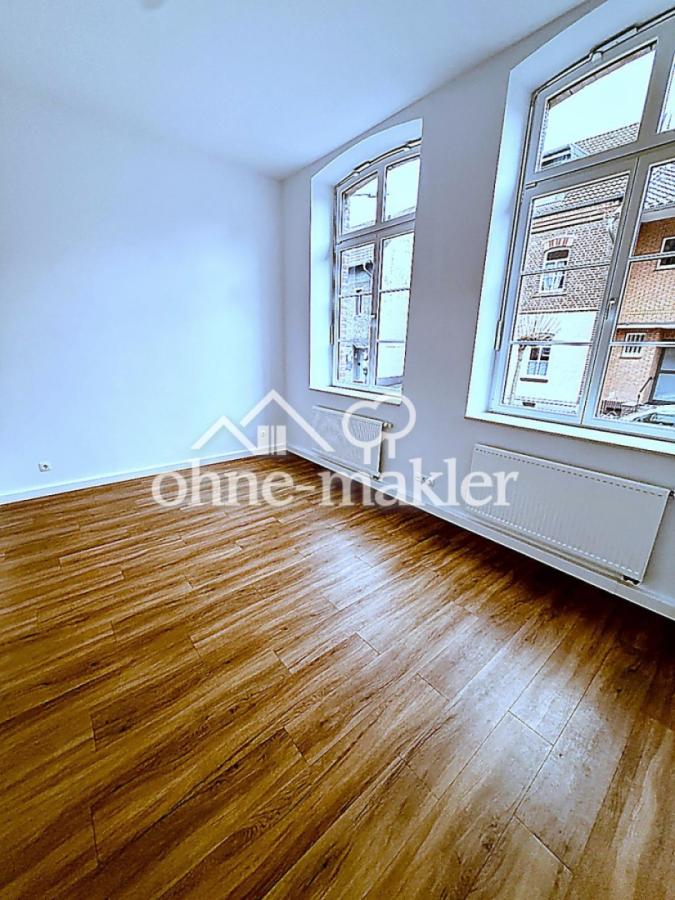 Schlafzimmer Richtung Fenster