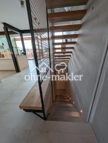 Treppe EG zu UG