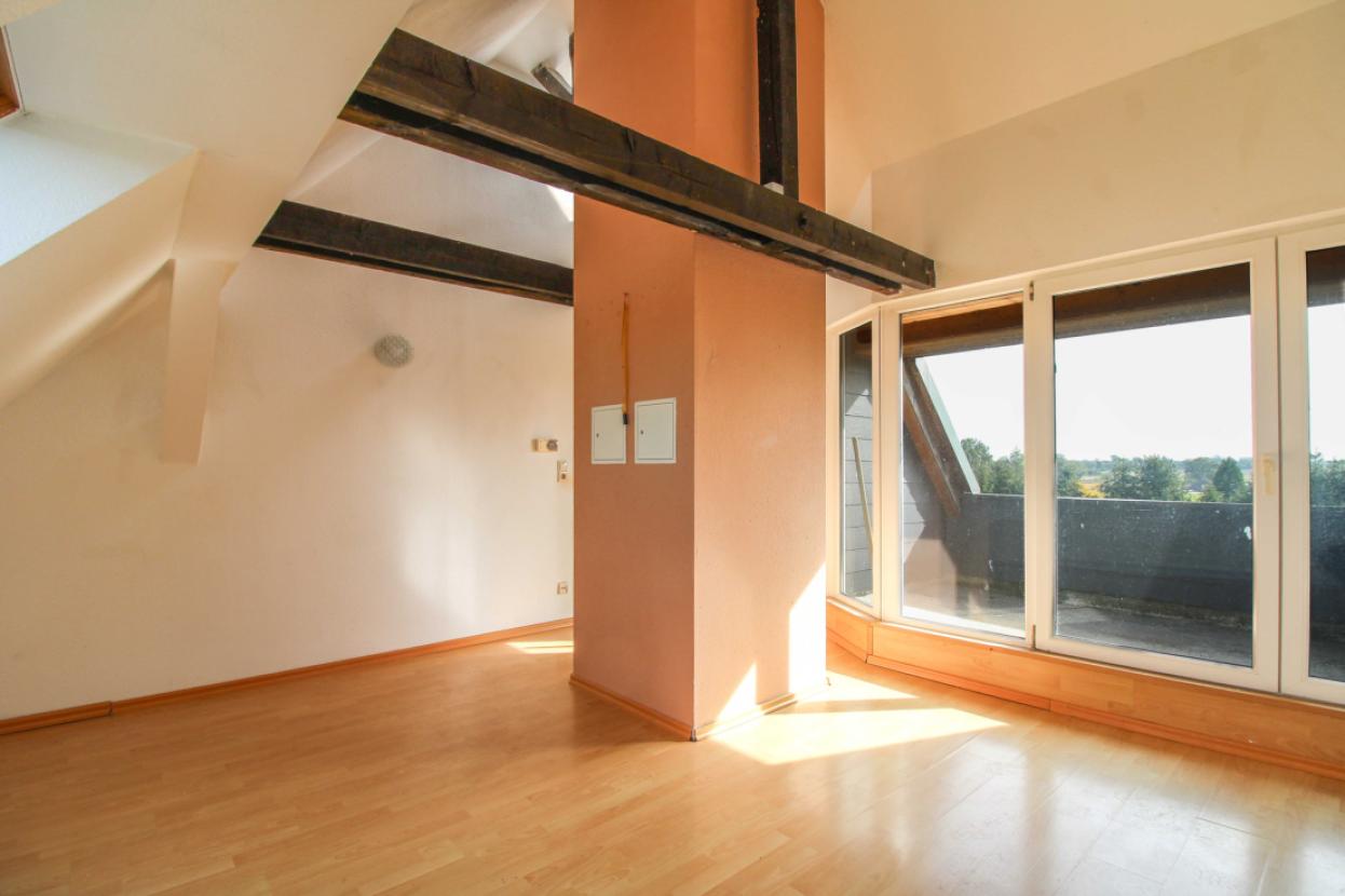Wohnzimmer DG