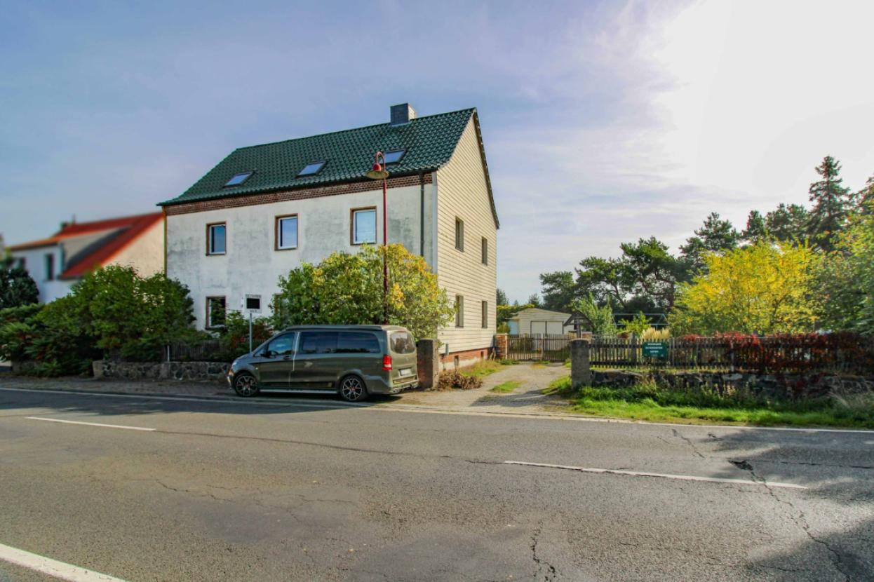 Hausansicht Straße