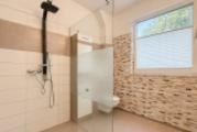 Badezimmer EG