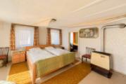 Schlafzimmer OG