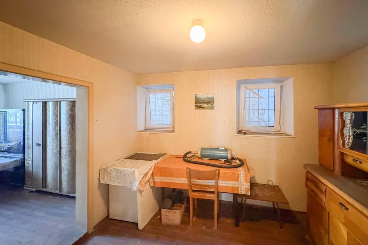 Durchgangszimmer EG