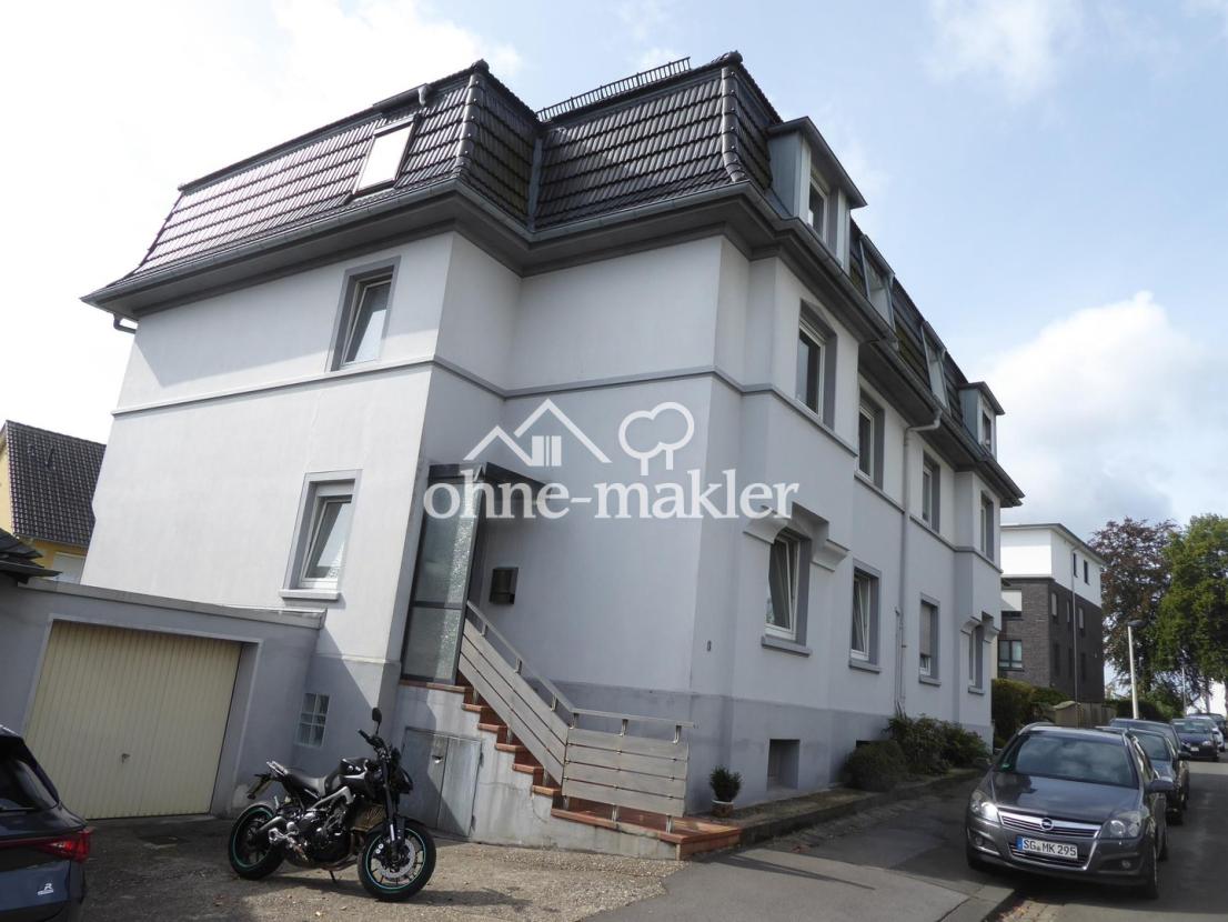 Seitenansicht des Hauses