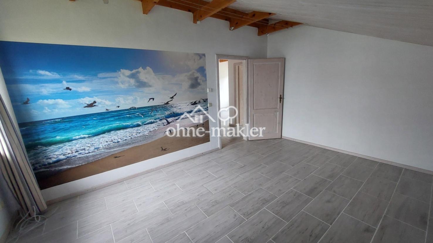 Zimmer 1 OG