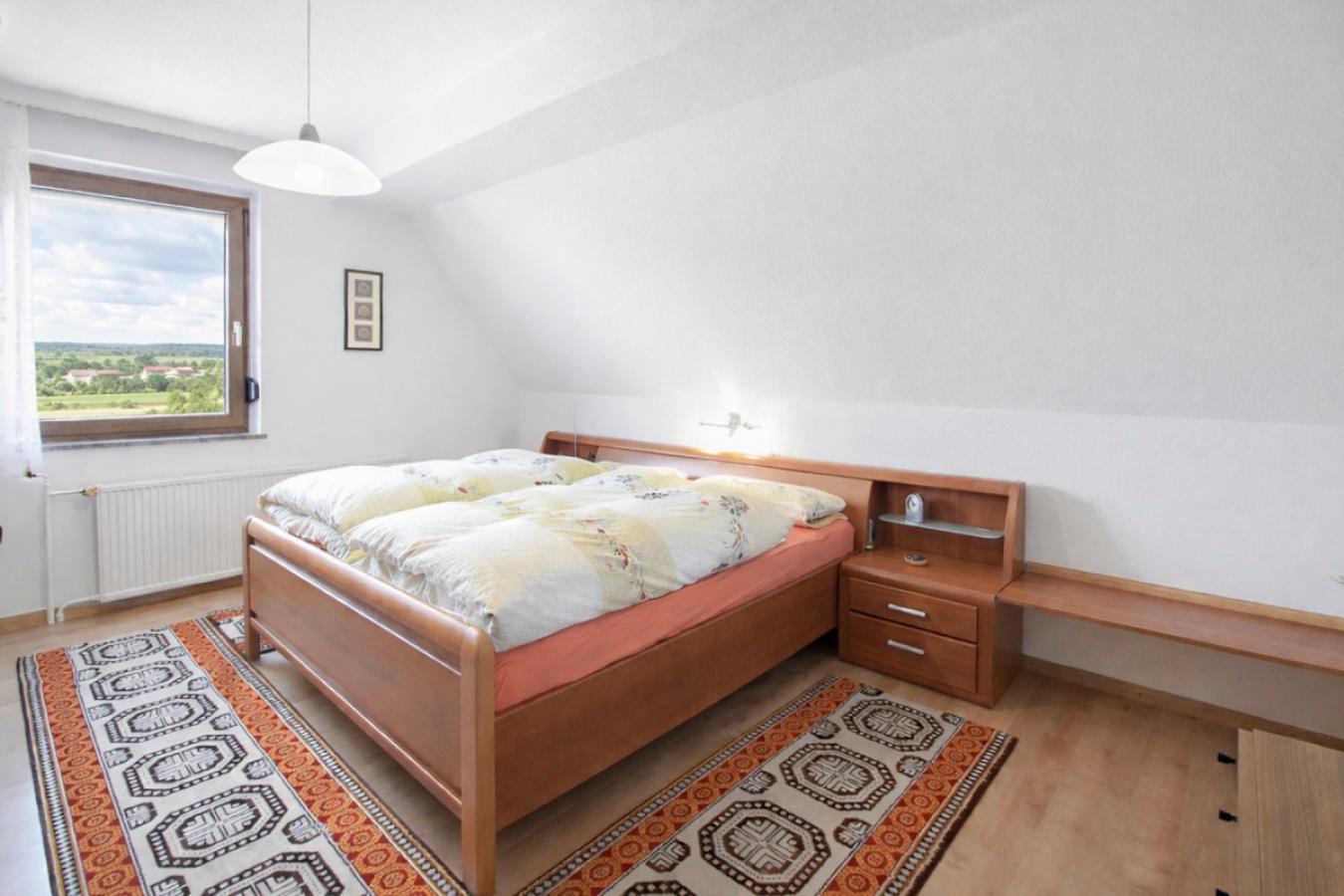 08_Schlafzimmer_OG