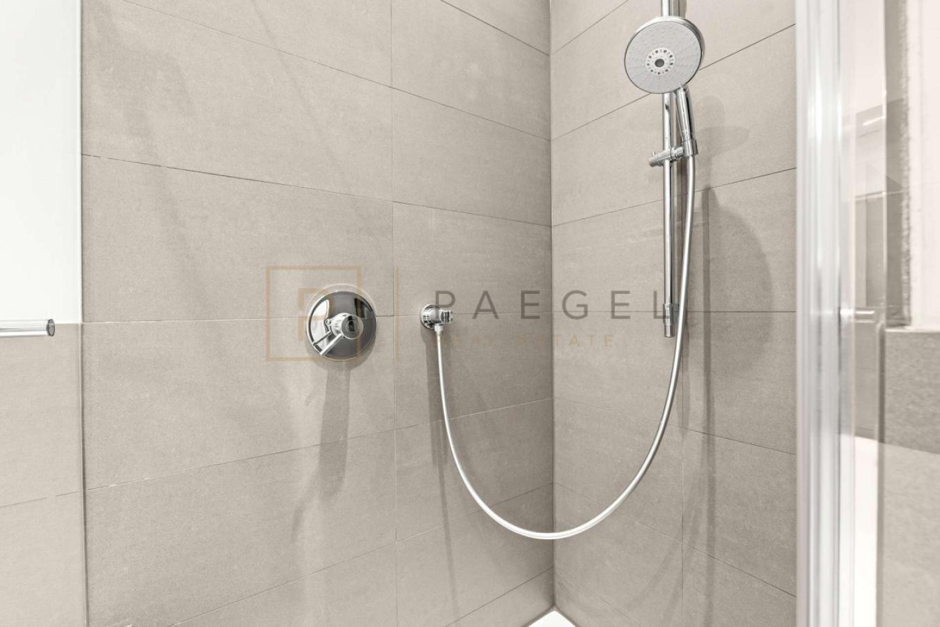 Dusche