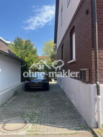 Stellplätze direkt am Haus