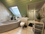 Badezimmer im DG