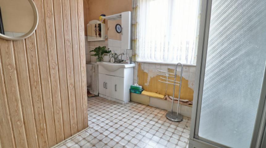 Badezimmer EG