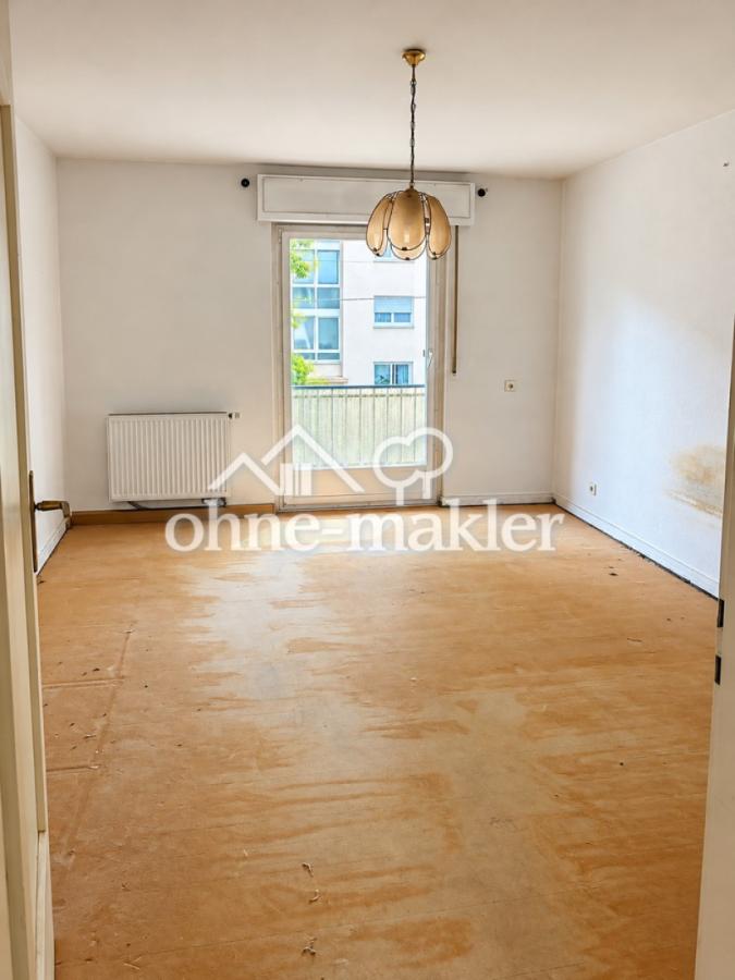 Ist-Zustand Wohnzimmer Balkon