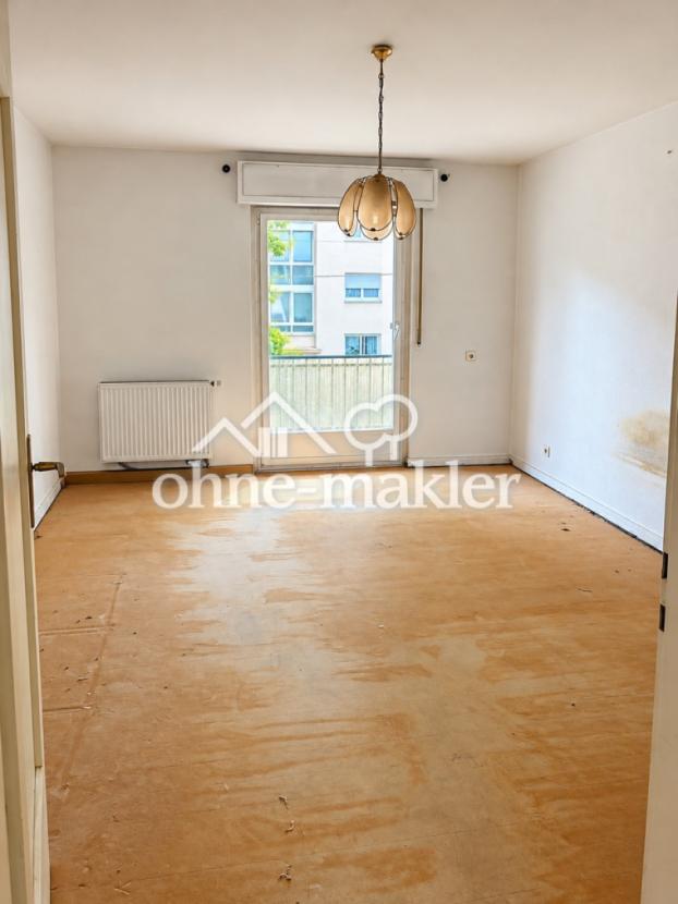 Ist-Zustand Wohnzimmer Balkon