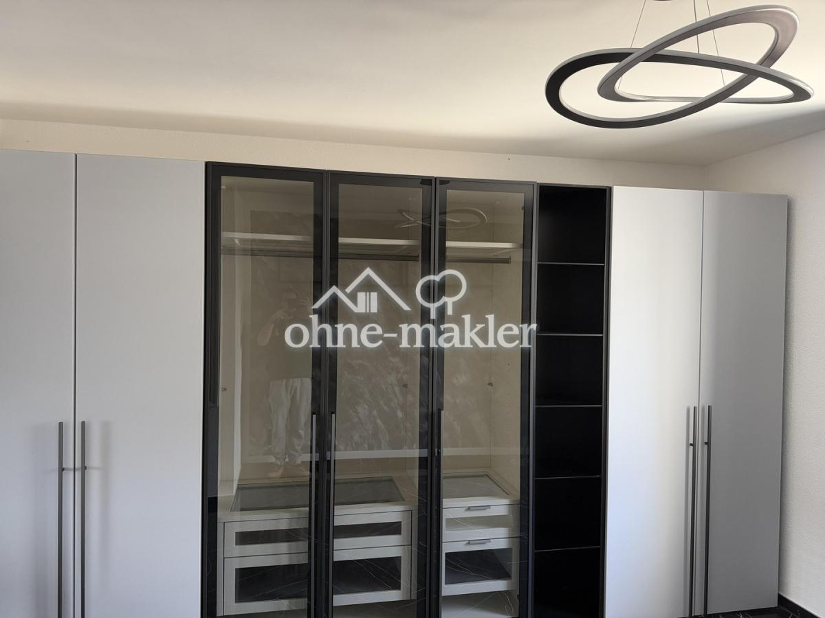 Kleiderschrank auf Maß 