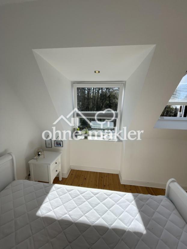 Schlafzimmer Blick ins Grüne