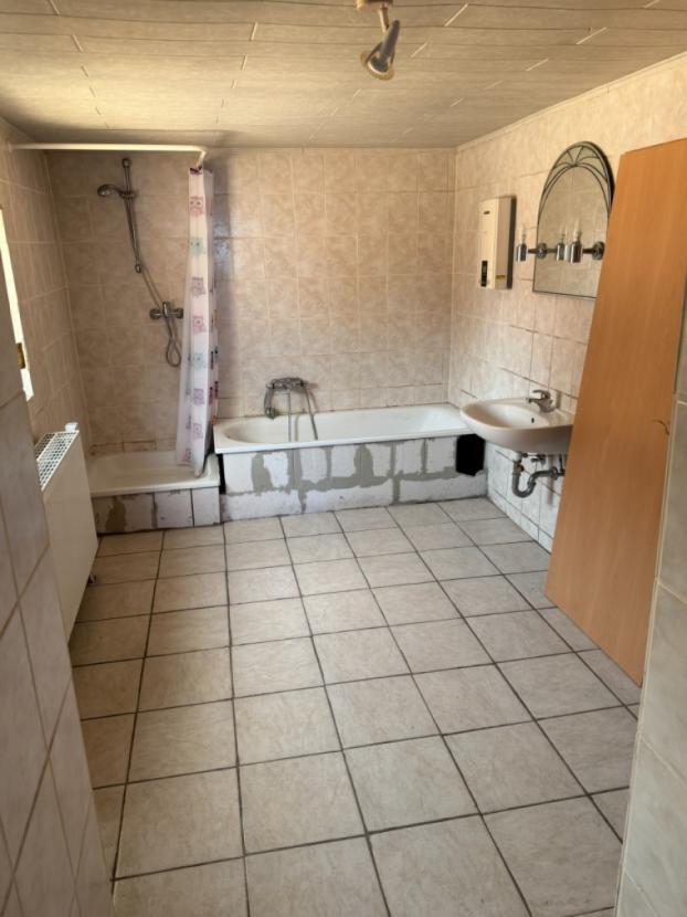 Bad (Einliegerwohnung)