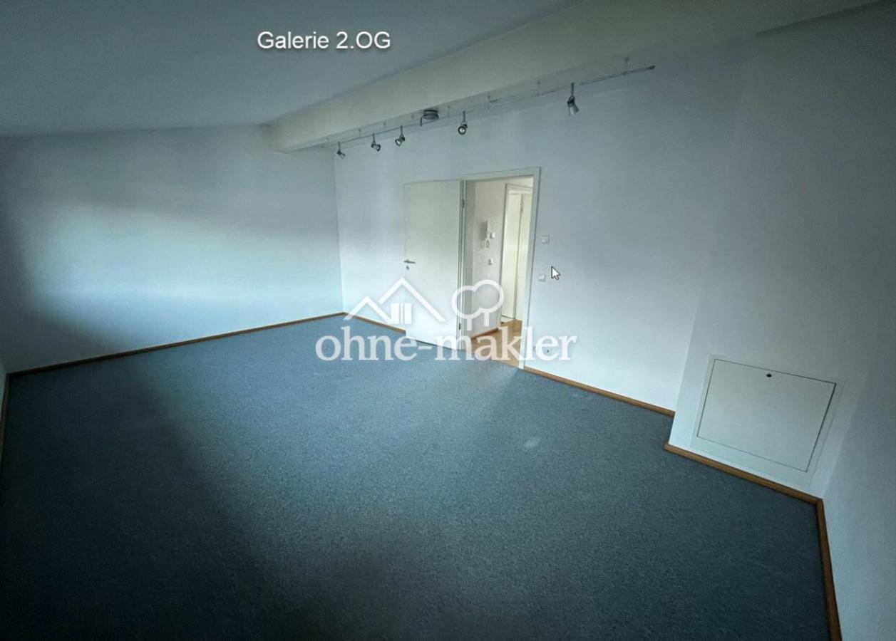 Dachgeschoss / Studio 