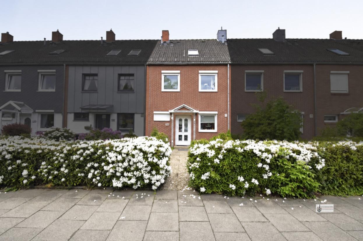 1 Straßenansicht