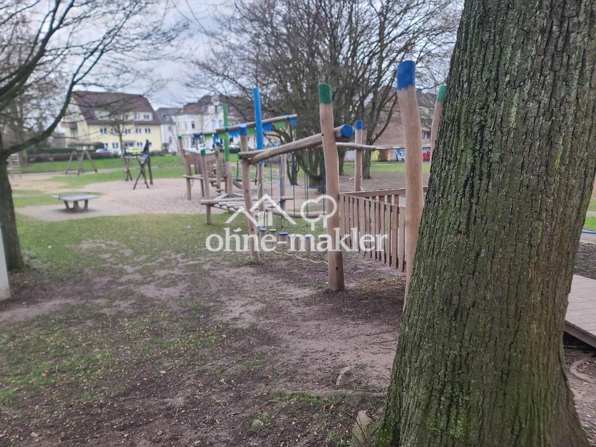 Spielplatz an der Grundschule