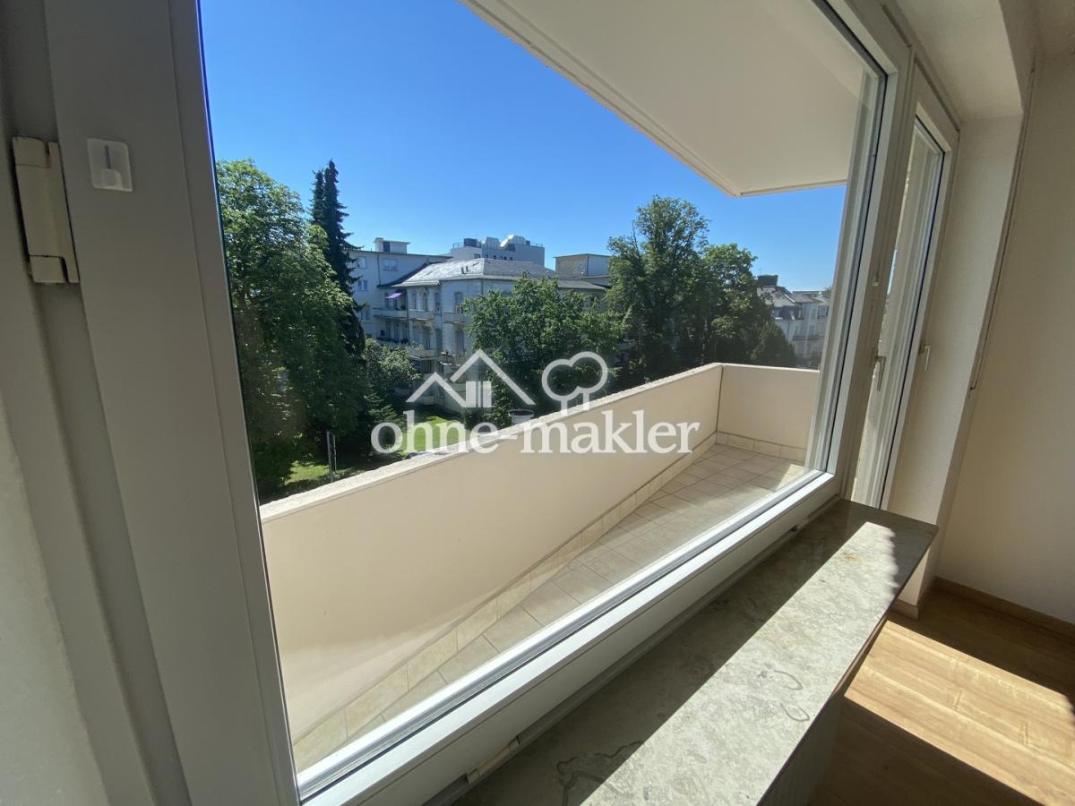 Balkon Wohnz. u. Küche