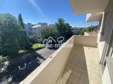 Blick Balkon WZ auf Balkon SZ