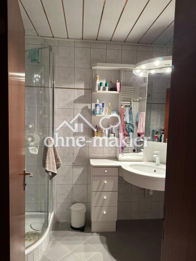 Bad / Dusche