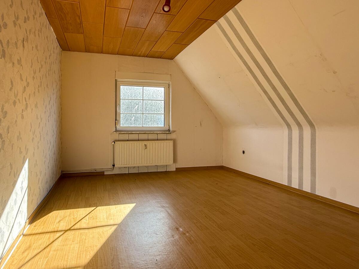 Zimmer 1 OG