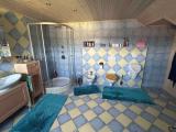 Hauptwohnung Badezimmer