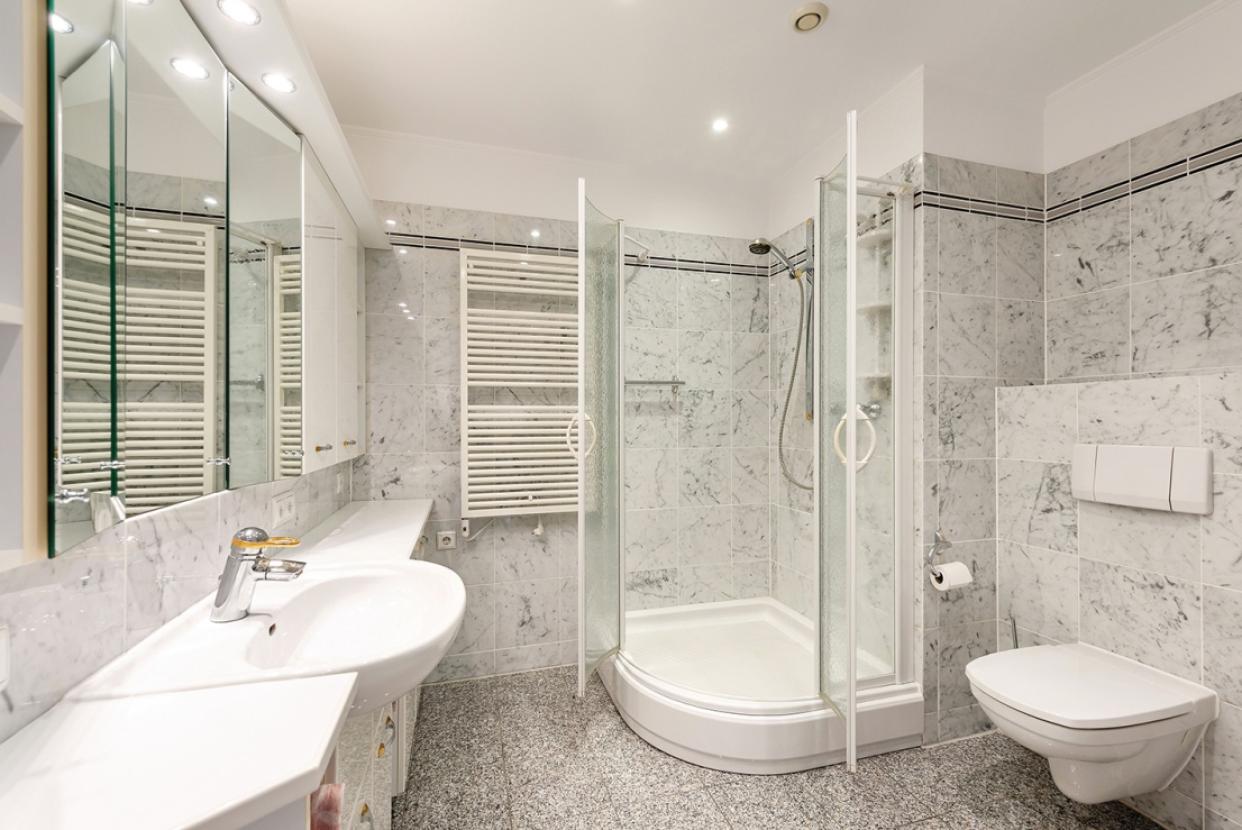 Badezimmer im 1.OG