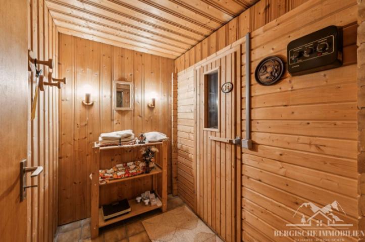 KG - Sauna Eingang
