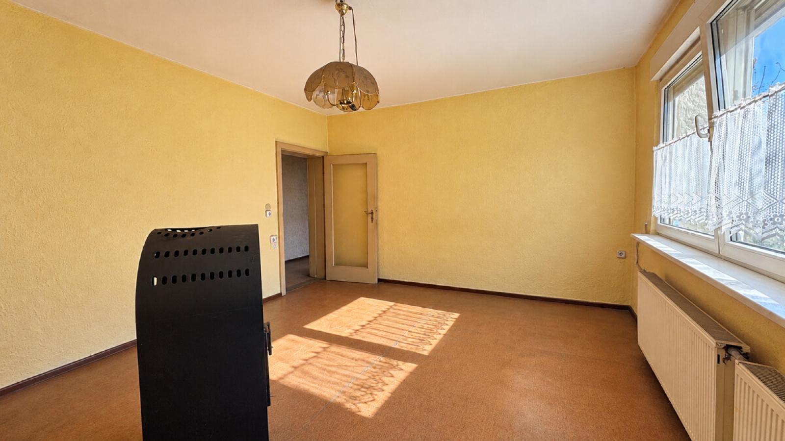 Wohnzimmer (digital aufgeräumte Darstellung)