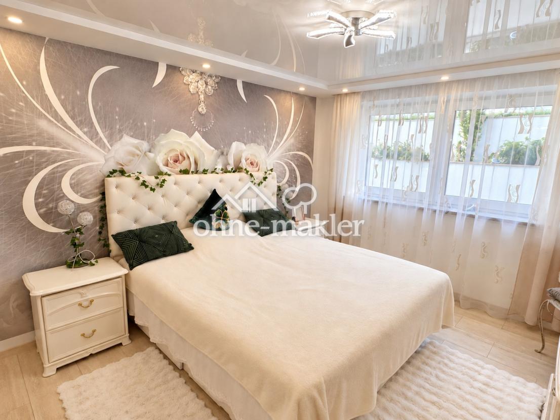 Schlafzimmer UG