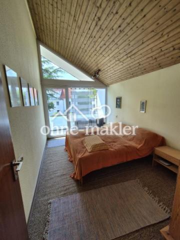 Schlafzimmer 4