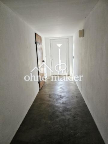Keller/Hintereingang