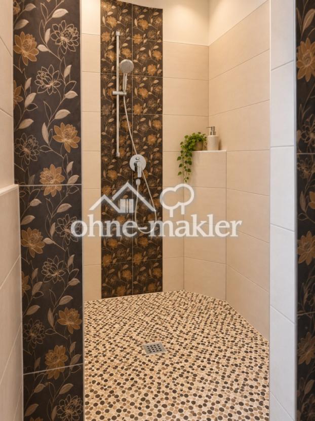 Große Walk-In Dusche 