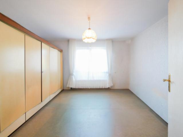 III. Schlafzimmer - Erdgeschoss