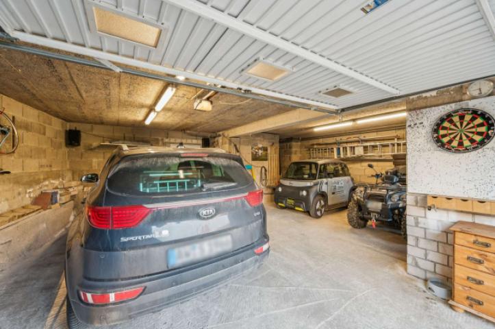 Garage Haus 2