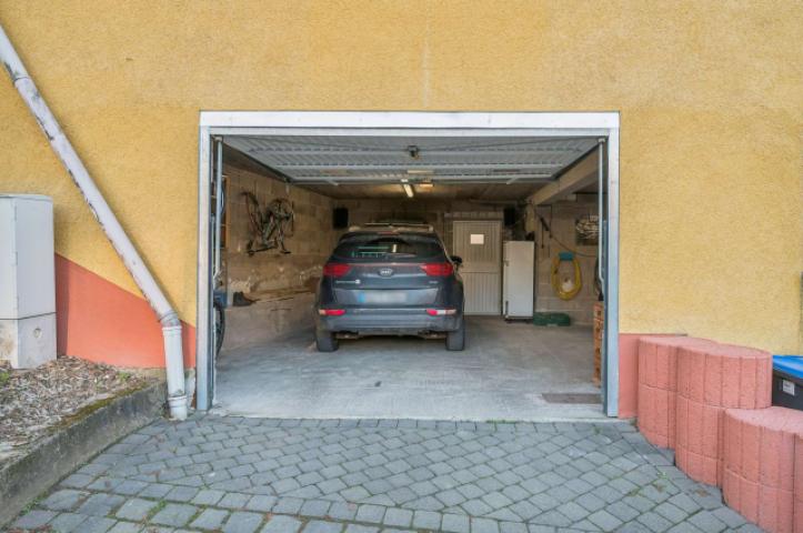 Garage Haus 2