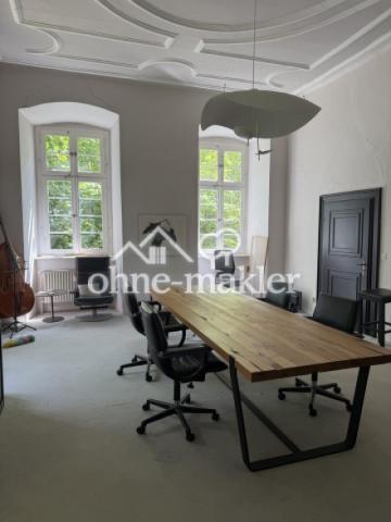 Büro EG