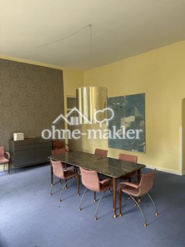 Großes Esszimmer OG