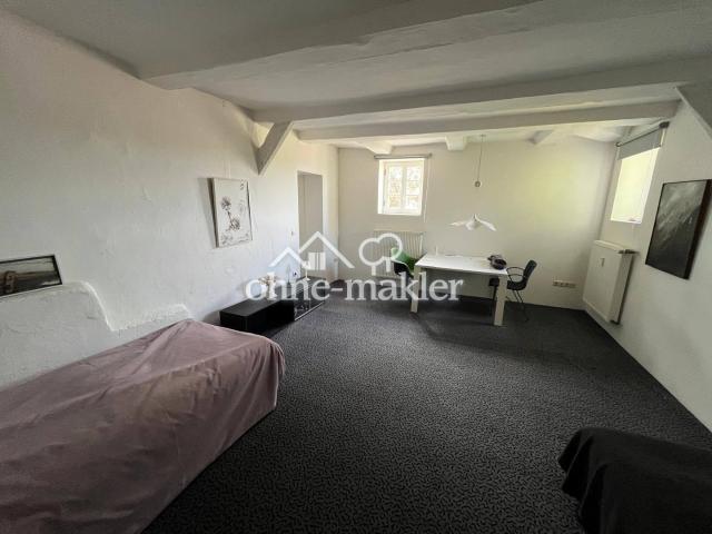 Schlafzimmer DG