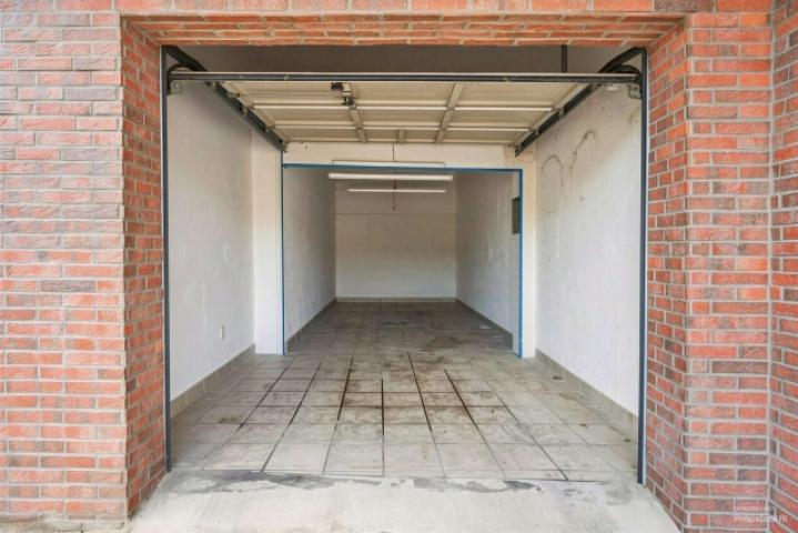Garage (KI-optimiert)