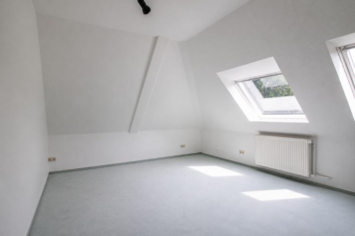 Obergeschoss: Zimmer - Persönliche Gegenstände virtuell entfernt 